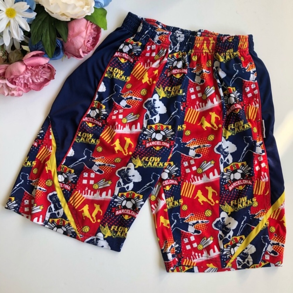 Flow society shorts Size Large Barcelona shorts